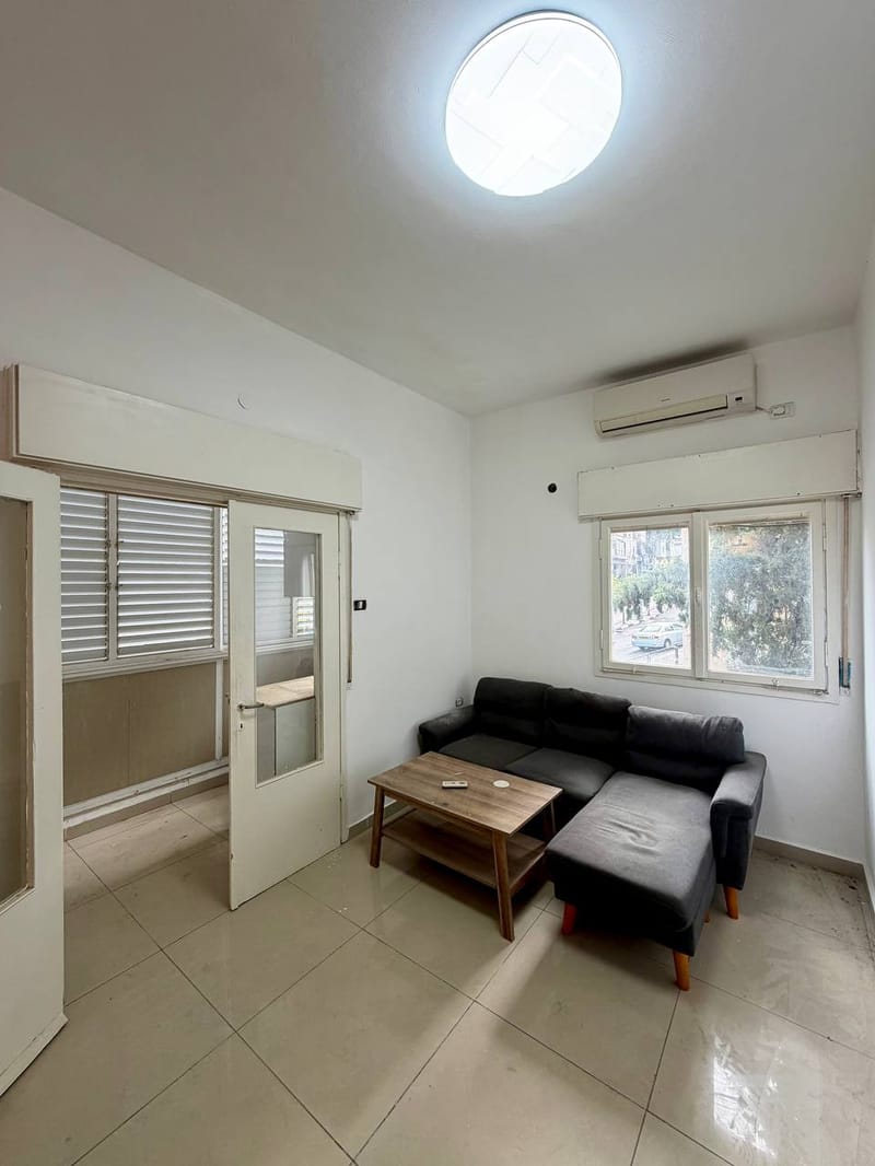 תמונה מפייסבוק – 2 חדרים • 2,500 ₪, ירמוך 16, הדר מרכז, חיפה (1)