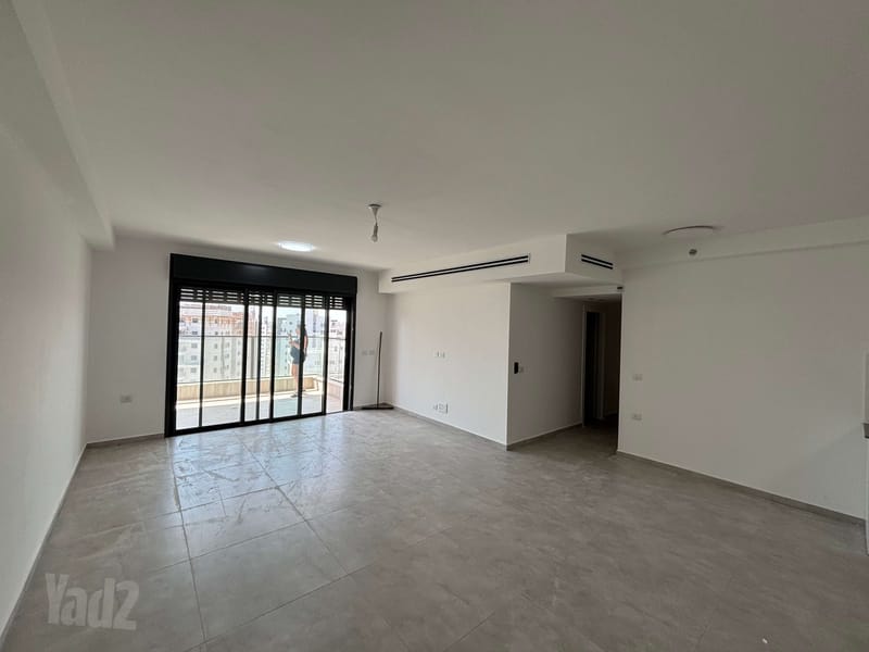 Photo from Yad2 – 5 Rooms • ₪5,600, תאשור 7, Neve Noy, Beer Sheva (1)