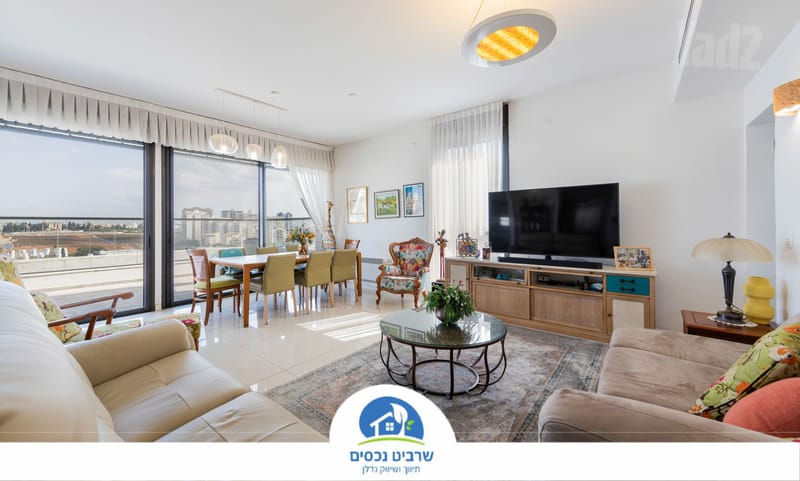 תמונה מיד2 – 6 חדרים • 6,800,000 ₪, מעייני, מגדיאל, הוד השרון (1)