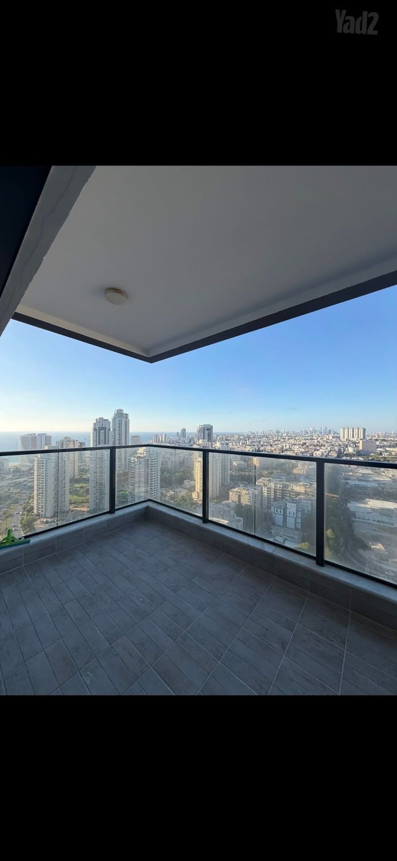 תמונה מיד2 – 4 חדרים • 8,500 ₪, הקוממיות 16, שכונה דרום חדש, בת ים (1)