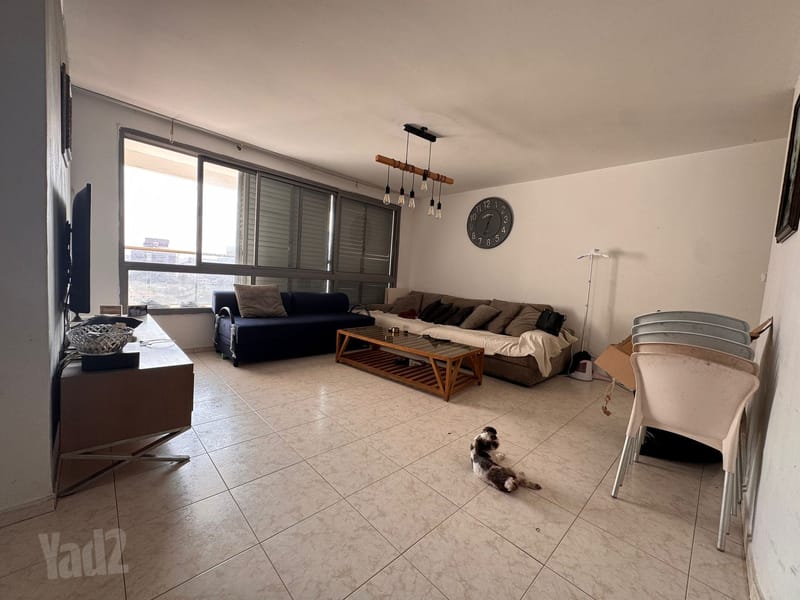תמונה מיד2 – 5 חדרים • 7,400 ₪, אצ"ל, תל גיבורים, חולון (1)