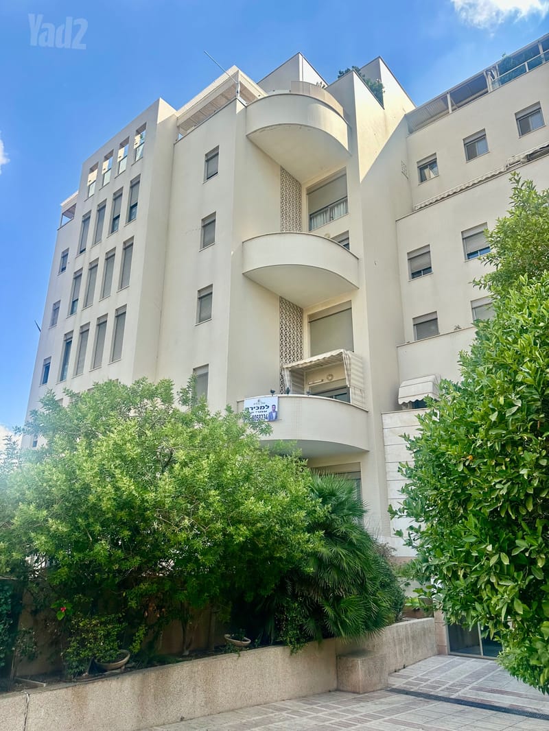 תמונה מיד2 – 3.5 חדרים • 3,390,000 ₪, חניתה, שיכוני מזרחי, כפר סבא (1)