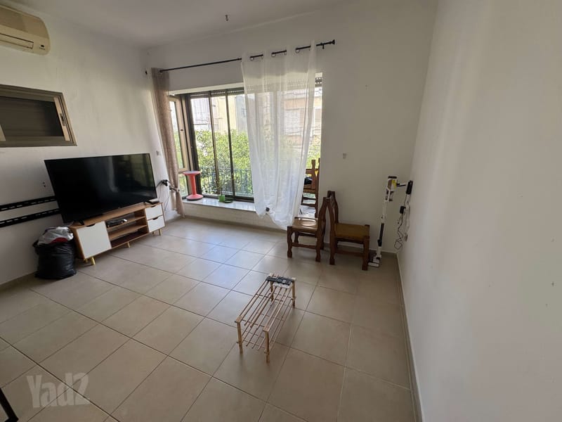 תמונה מיד2 – 2.5 חדרים • 6,200 ₪, שמחה 6, הראשונים, רמת גן (1)
