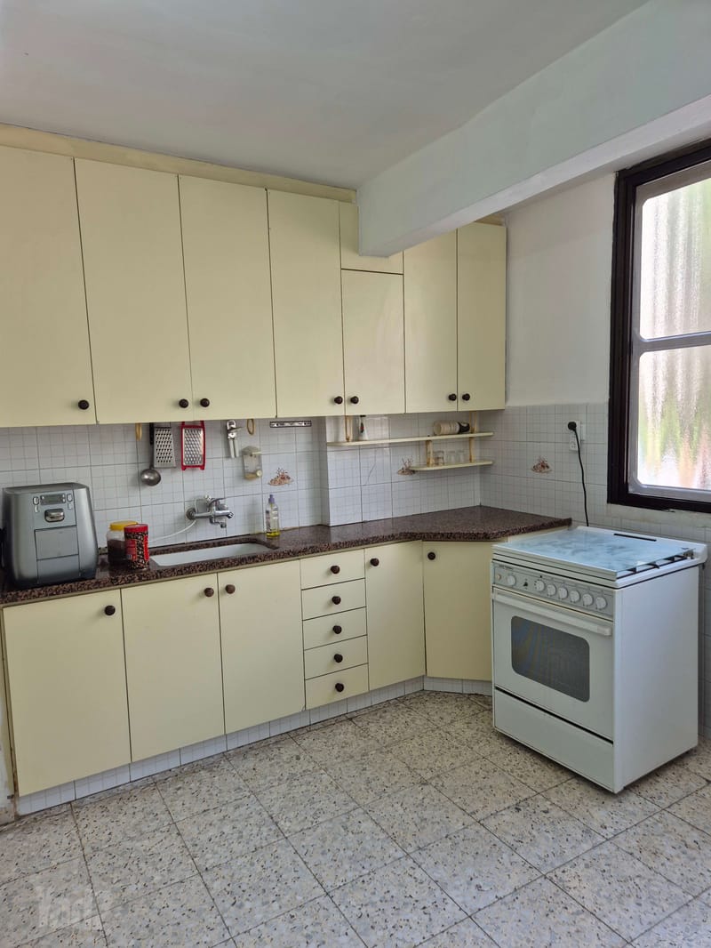 תמונה מיד2 – 5 חדרים • 5,900 ₪, תור הזהב 11, מרכז, הרצליה (1)