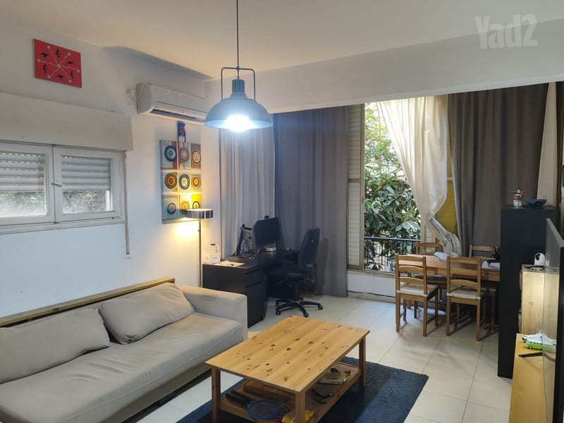תמונה מיד2 – 2 חדרים • 5,300 ₪, ביאליק 7, חשמונאים, רמת גן (1)