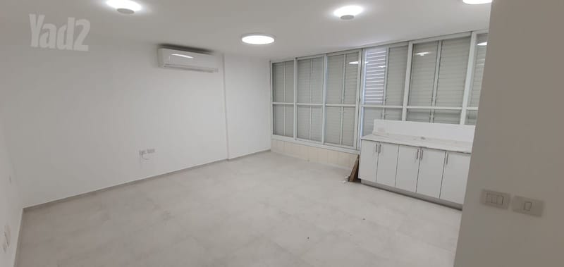 תמונה מיד2 – 3 חדרים • 4,600 ₪, צ'לנוב 1, גרין ועם, חולון (1)
