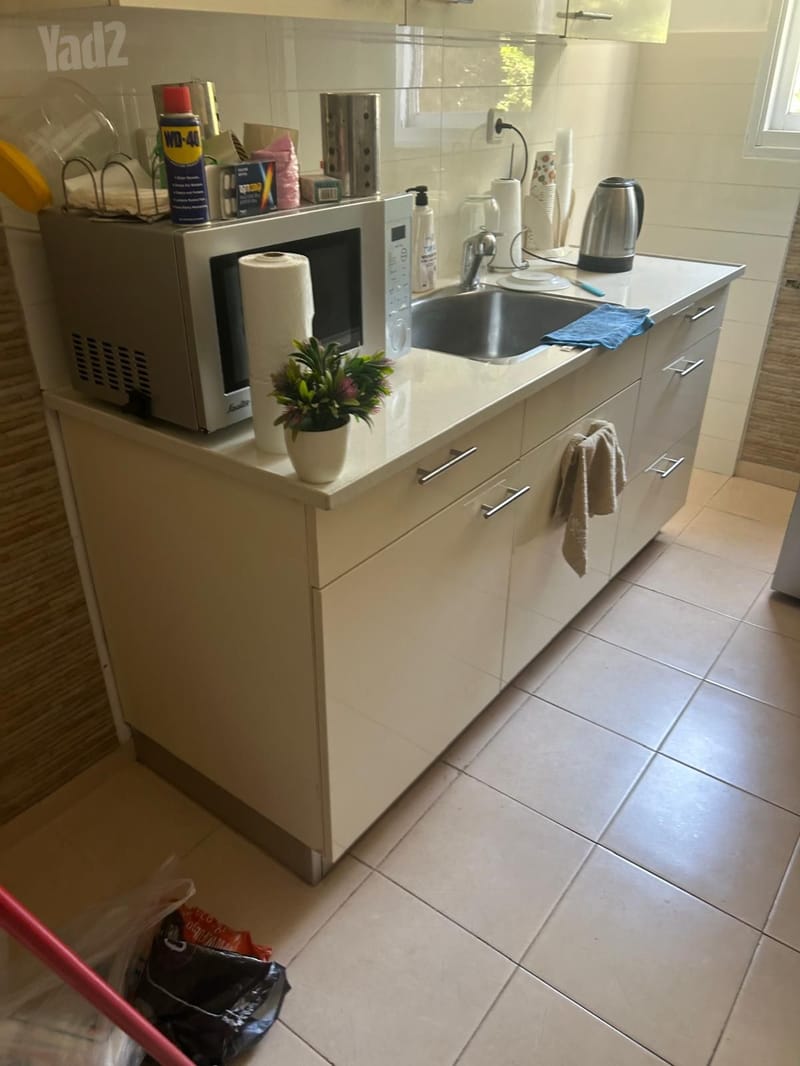 Photo from Yad2 – 3 Rooms • ₪4,000, שלמה המלך 12, Yosftal, Kfar Saba (1)