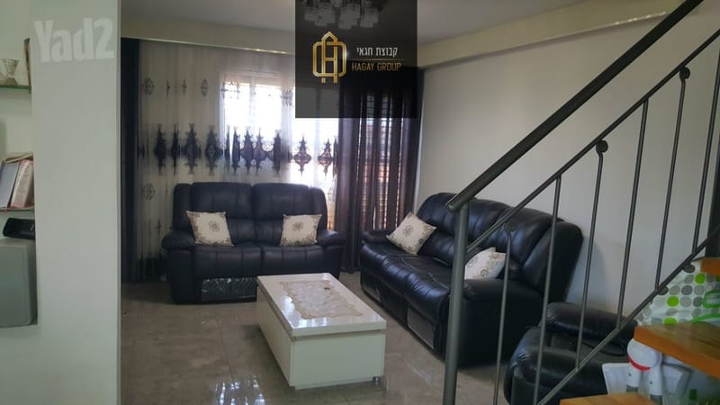 תמונה מיד2 – 4 חדרים • 6,700 ₪, בורוכוב 9, נווה דוד, רמלה (1)