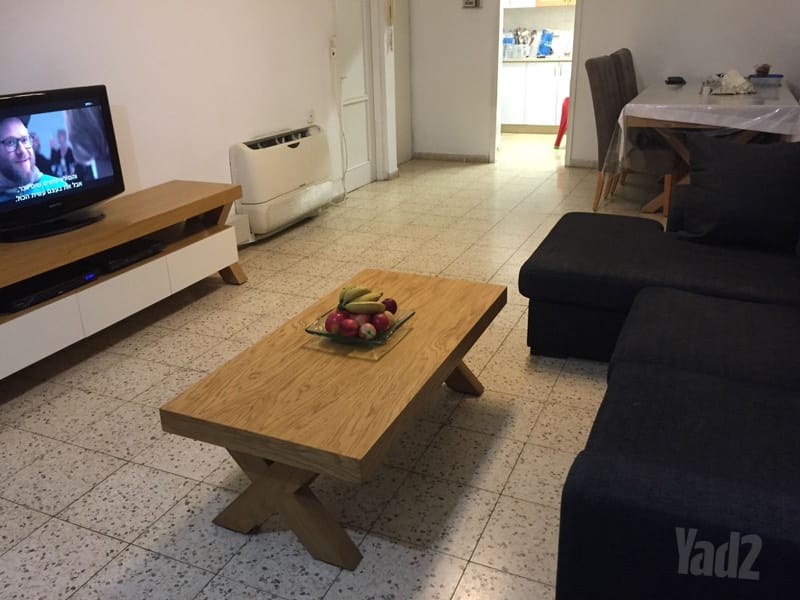 תמונה מיד2 – 4 חדרים • 5,250 ₪, שדרות ח"ן, 'שכונה ב, רחובות (1)