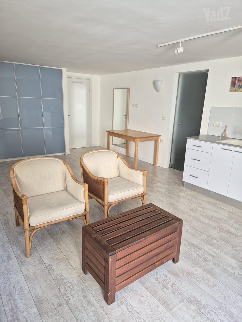 Photo from Yad2 – Studio • ₪4,200, גולדה מאיר 20, Kiryat Bialystok, Yehud (1)
