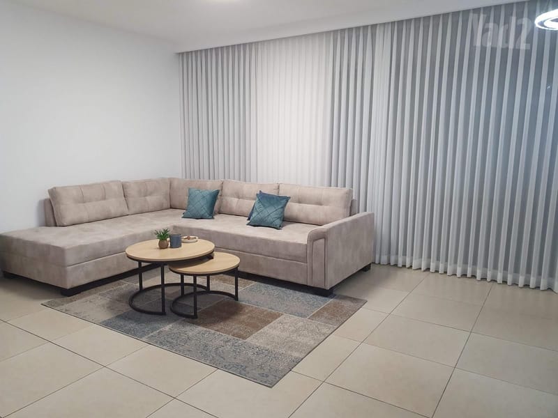 תמונה מיד2 – 4 חדרים • 7,500 ₪, הנחשול 19, נאות רבין, יבנה (1)