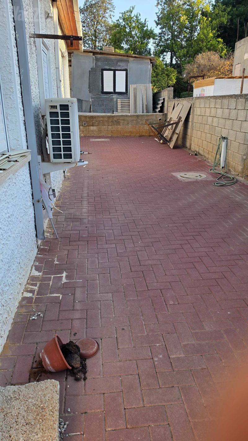 תמונה מיד2 – 4.5 חדרים • 5,000 ₪, הרקפת 3, שיכוני המזרח, ראשון לציון (1)