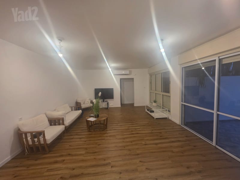 תמונה מיד2 – 4 חדרים • 2,590,000 ₪, שדרות תל חי, רובע ט"ו, אשדוד (1)