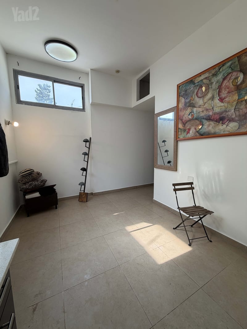 תמונה מיד2 – סטודיו • 3,500 ₪, שערי תשובה, גבעת הרצל, תל אביב (1)