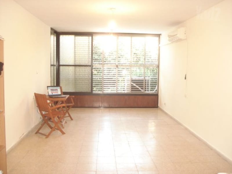 תמונה מיד2 – 4 חדרים • 6,400 ₪, רש"י 13, נחלת גנים, רמת גן (1)