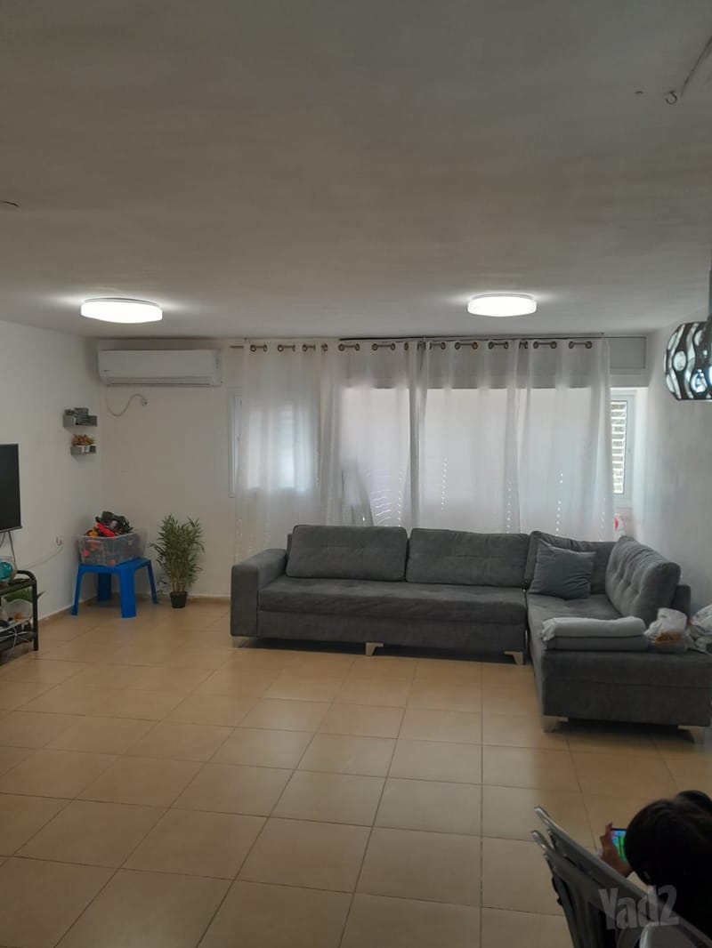 Photo from Yad2 – 4 Rooms • ₪1,120,000, גמל 25, Shchuna He, Beer Sheva (1)
