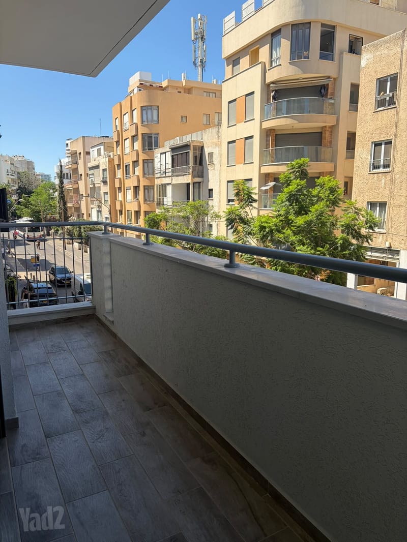 תמונה מיד2 – 4 חדרים • 13,500 ₪, פינסקר, לב תל אביב, תל אביב (1)