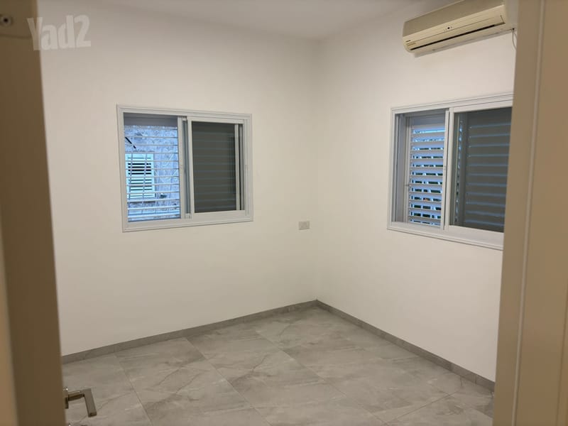 Photo from Yad2 – 2 Rooms • ₪3,000, הגדוד העברי 29, Eastern Kiryat Haim, Haifa (1)