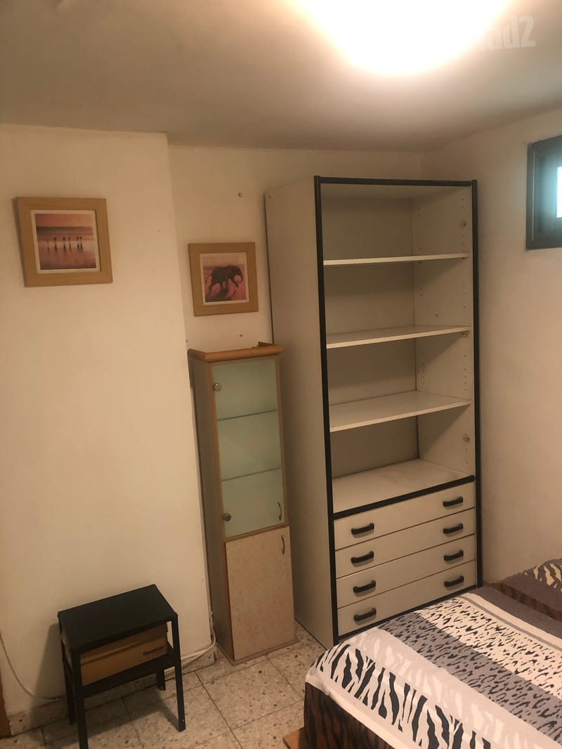 תמונה מיד2 – 4 חדרים עם שותפים • 1,650 ₪, בר כוכבא 10, השכונה הוותיקה, גבעת שמואל (1)