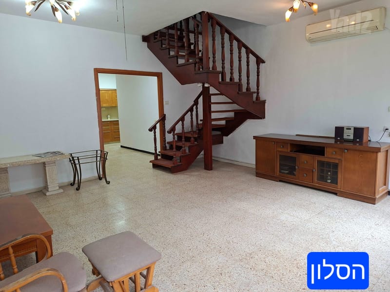 תמונה מיד2 – 5 חדרים • 8,200 ₪, אחיה השילוני 10, תל גיבורים, בני ברק (1)