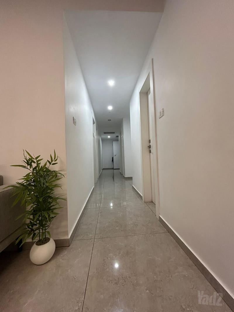 תמונה מיד2 – 5 חדרים • 7,900 ₪, אליהו גולומב 26, צפון מזרח מרכז העיר, נתניה (1)
