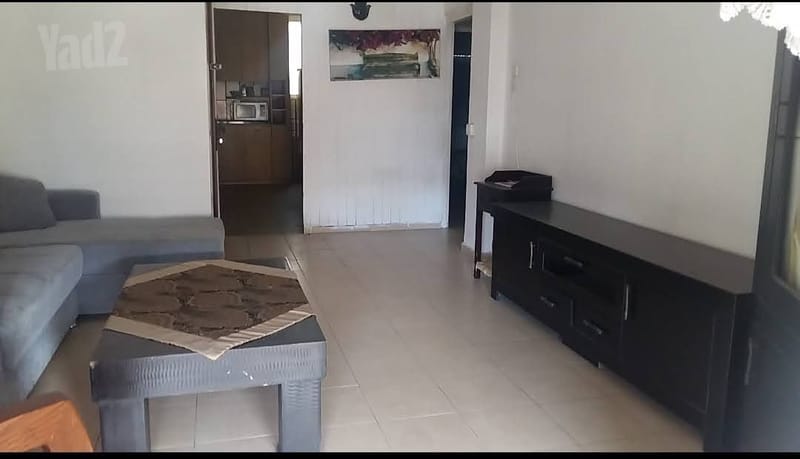 Photo from Yad2 – 3.5 Rooms • ₪3,300, הרב מיימון 33, Neve Sha'anan, Haifa (1)