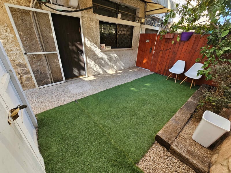 תמונה מיד2 – 2 חדרים • 4,500 ₪, הרצל 16, מרכז מערבי, נס ציונה (1)