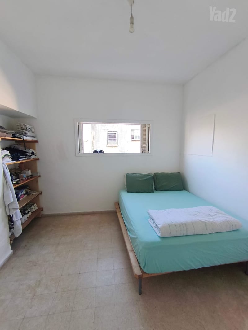 תמונה מיד2 – 4 חדרים עם שותפים • 2,500 ₪, ז'בוטינסקי 20, עצמאות - יוספטל, בת ים (1)