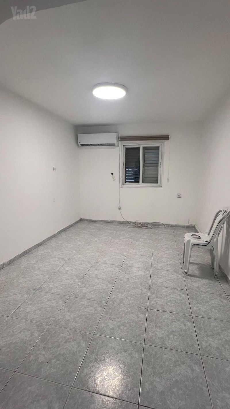תמונה מיד2 – 2.5 חדרים • 2,200 ₪, משה חיים שפירא 27, קריית שמואל, חיפה (1)