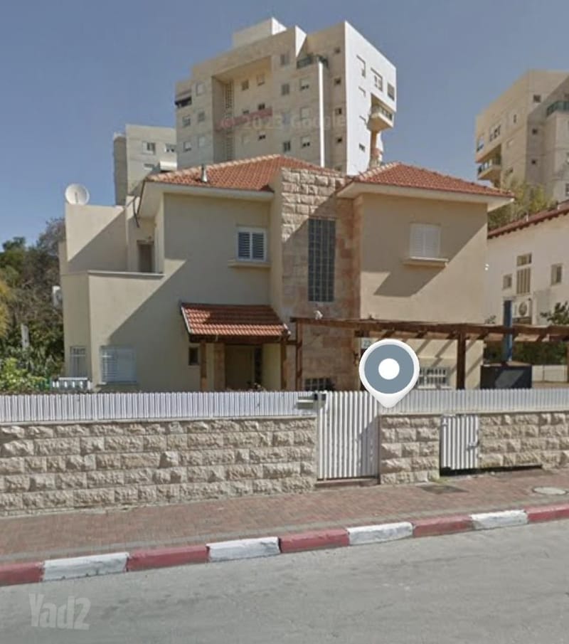 Photo from Yad2 – 3 Rooms • ₪5,300, ניצן 22, Ein Ganim, Rehovot (1)