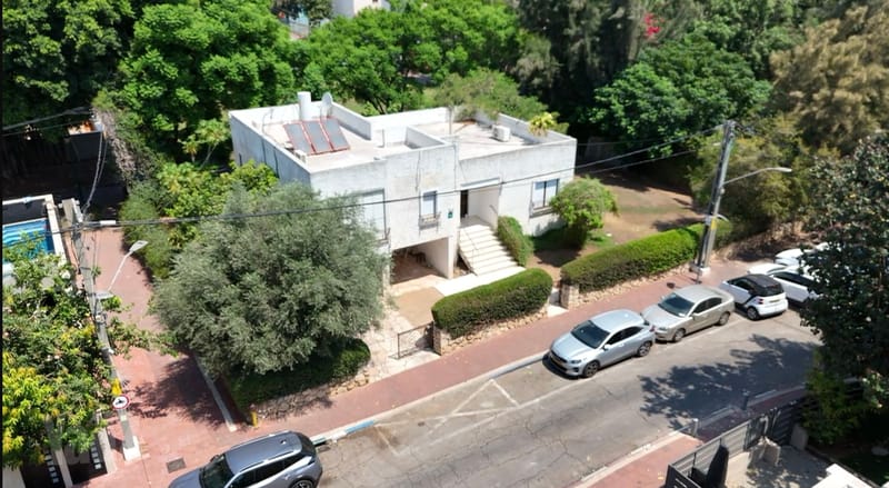 תמונה מיד2 – 4 חדרים • 17,000,000 ₪, אבא אחימאיר, שיכון ותיקים, רמת גן (1)