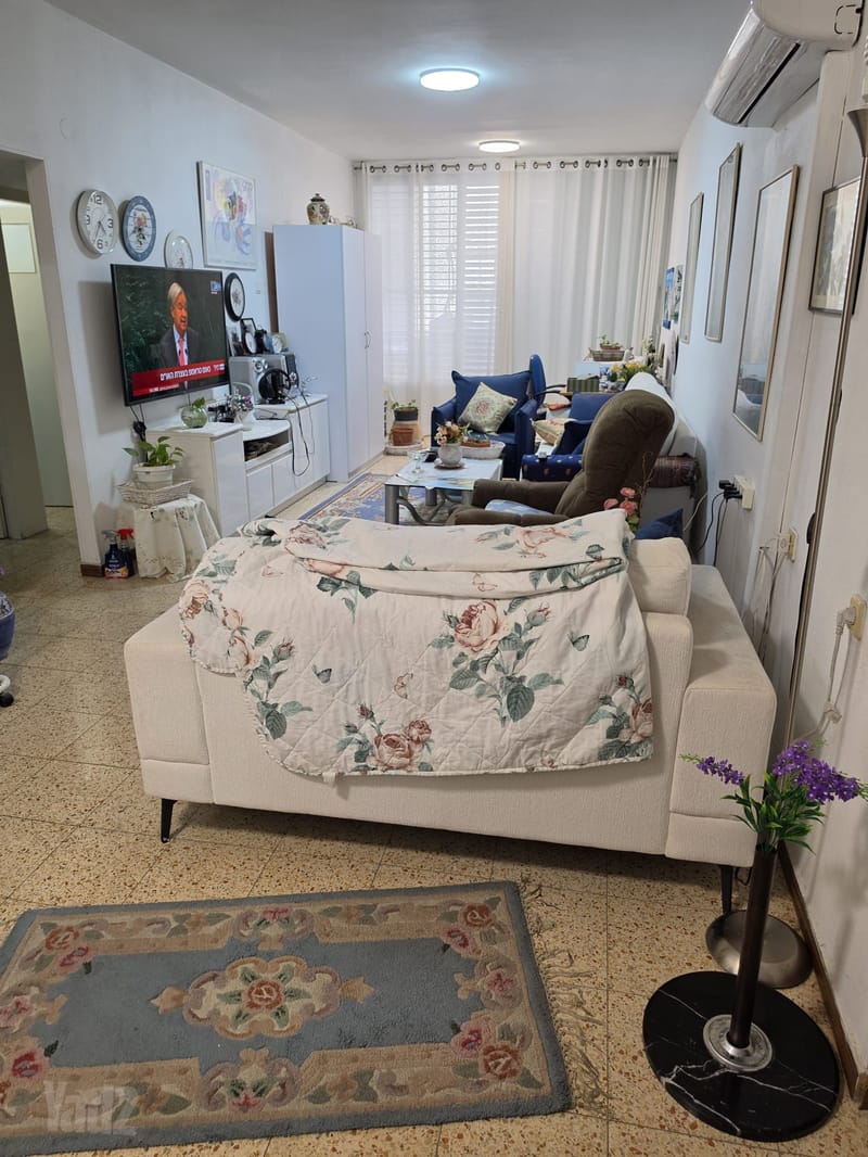 תמונה מיד2 – 2.5 חדרים • 1,600,000 ₪, רחל המשוררת 1, שכונה דרום מערב - ותיק, בת ים (1)