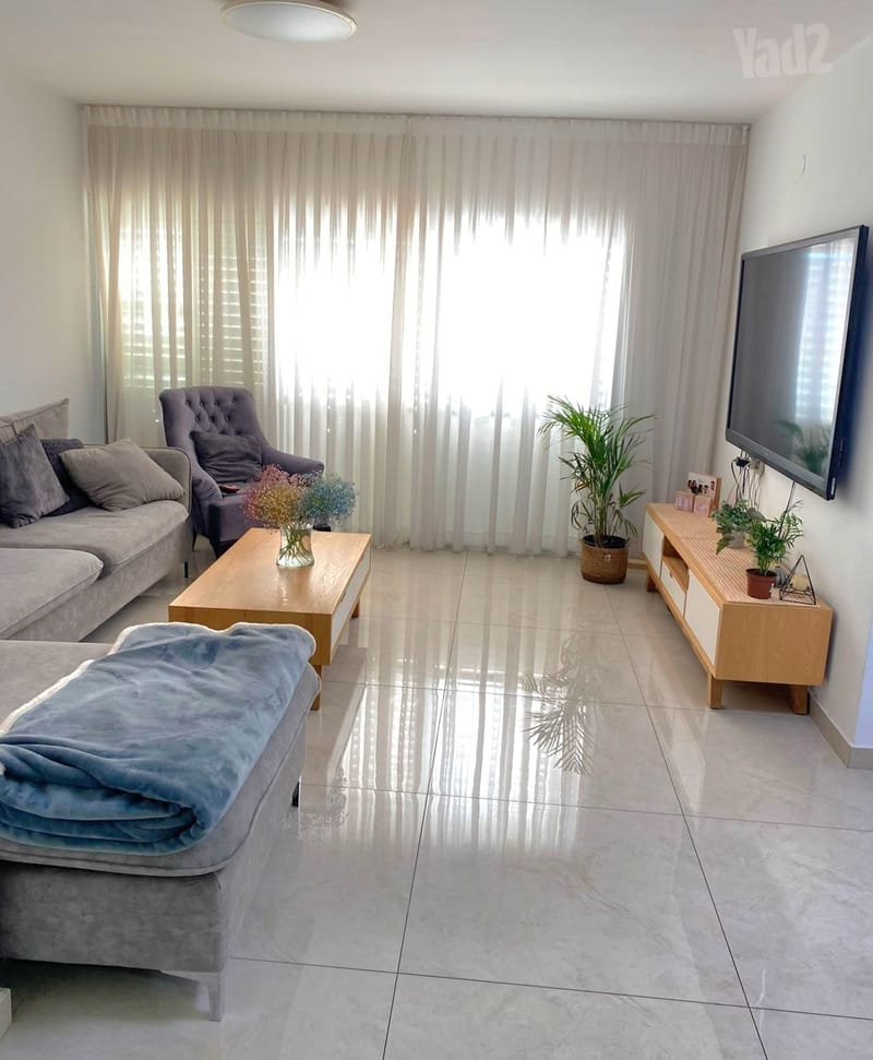 Photo from Yad2 – 4 Rooms • ₪7,000, Yehud (1)