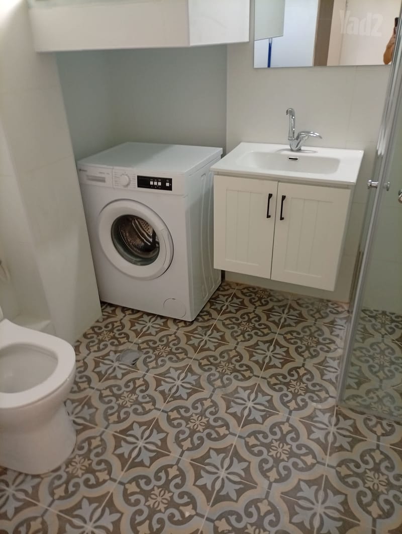 תמונה מיד2 – 3.5 חדרים • 6,500 ₪, אבן שפרוט 2, מרכז, הרצליה (1)