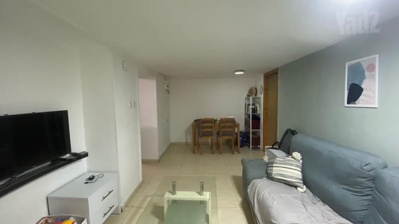 תמונה מיד2 – 2 חדרים • 3,800 ₪, אורוגואי 44, קריית היובל, ירושלים (1)