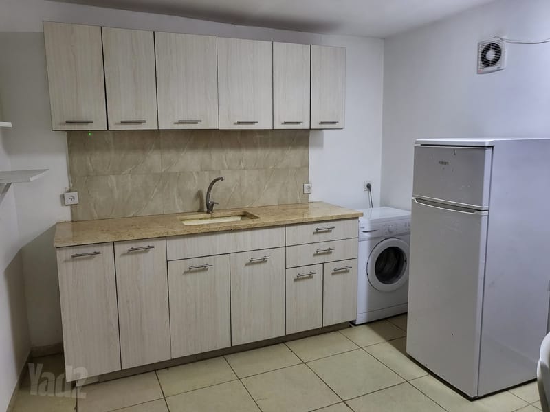 תמונה מיד2 – 2 חדרים • 2,500 ₪, הרב שר 5, גבעת רוקח, בני ברק (1)