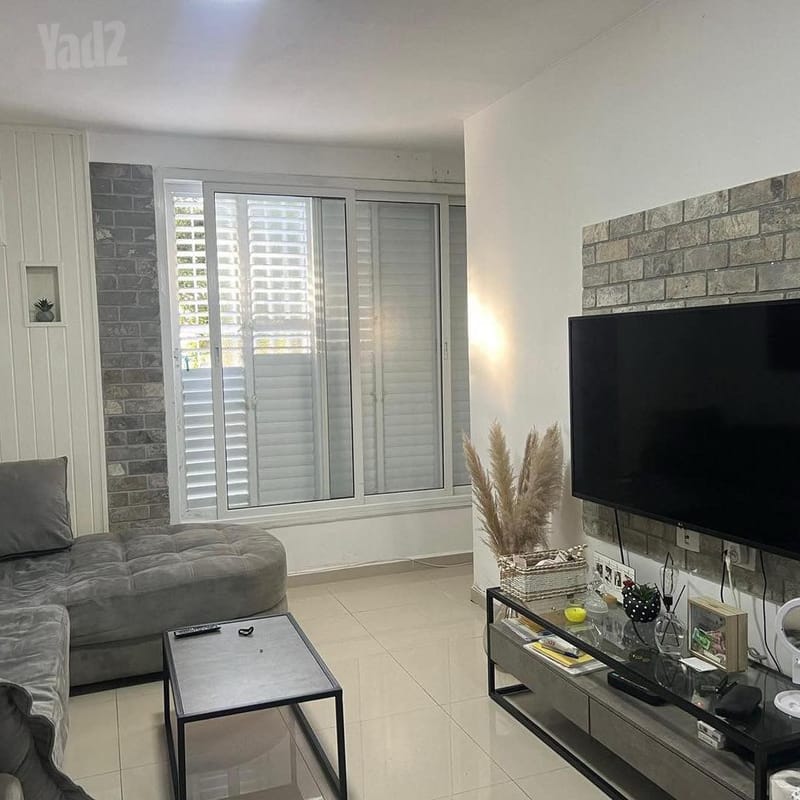 Фото с Yad2 – 2 Комнаты • 2,850 ₪, שדרות דרום אפריקה, Афридар, Ашкелон (1)