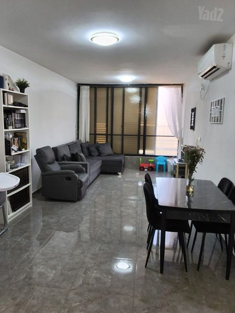 תמונה מיד2 – 3.5 חדרים • 3,600 ₪, סוקולוב 10, מרכז העיר, קריית אתא (1)