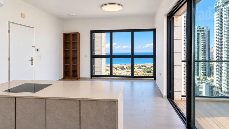 תמונה מיד2 – 4 חדרים • 8,800 ₪, אח"י משגב, שער הים, ראשון לציון (1)