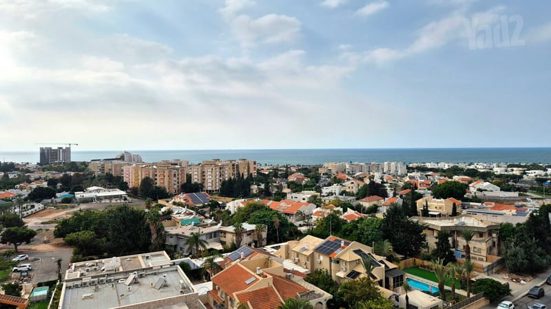 תמונה מיד2 – 4 חדרים • 4,700 ₪, שדרות ירושלים, ברנע, אשקלון (1)
