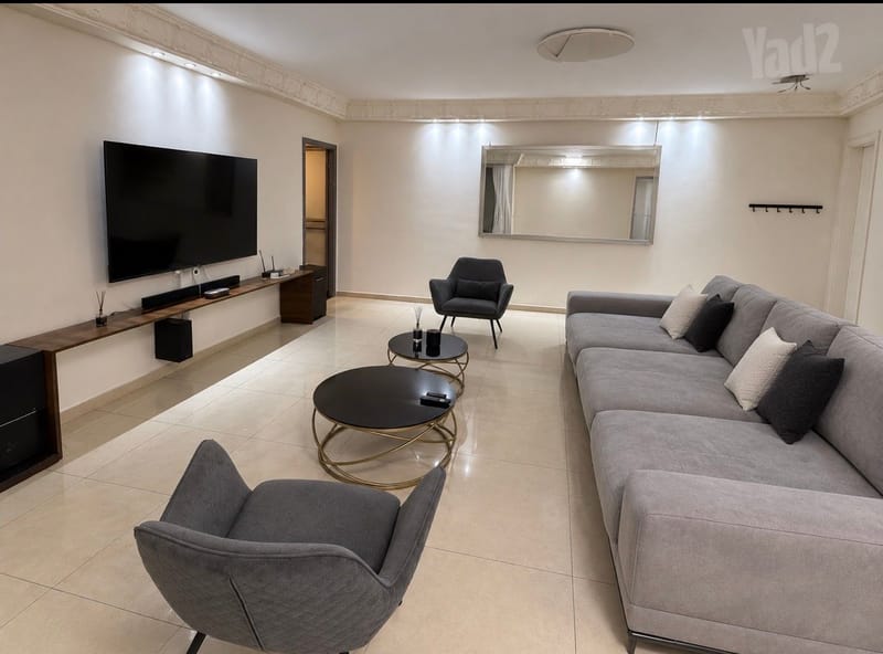תמונה מיד2 – 5 חדרים • 9,000 ₪, דוד אלעזר 52, קריית אילון , חולון (1)
