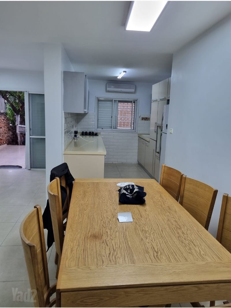 תמונה מיד2 – 4 חדרים • 6,300 ₪, חטיבת הראל 2, נאות יצחק, לוד (1)