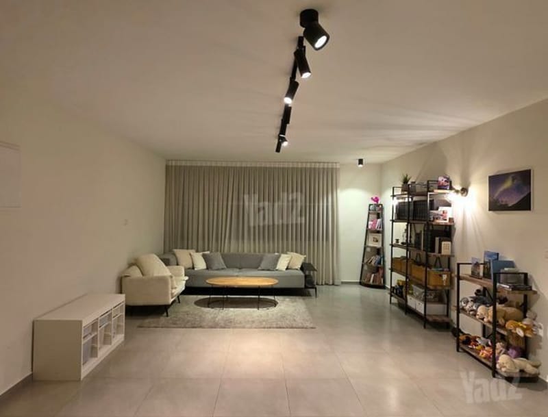Photo from Yad2 – 4 Rooms • ₪7,700, שדרות ירושלים 99, Marom Nave, Ramat Gan (1)