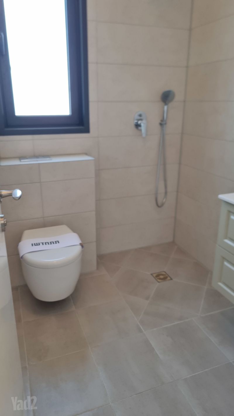 Photo from Yad2 – 4 Rooms • ₪7,500, הכלנית 3, Kiryat Giora, Or Yehuda (1)