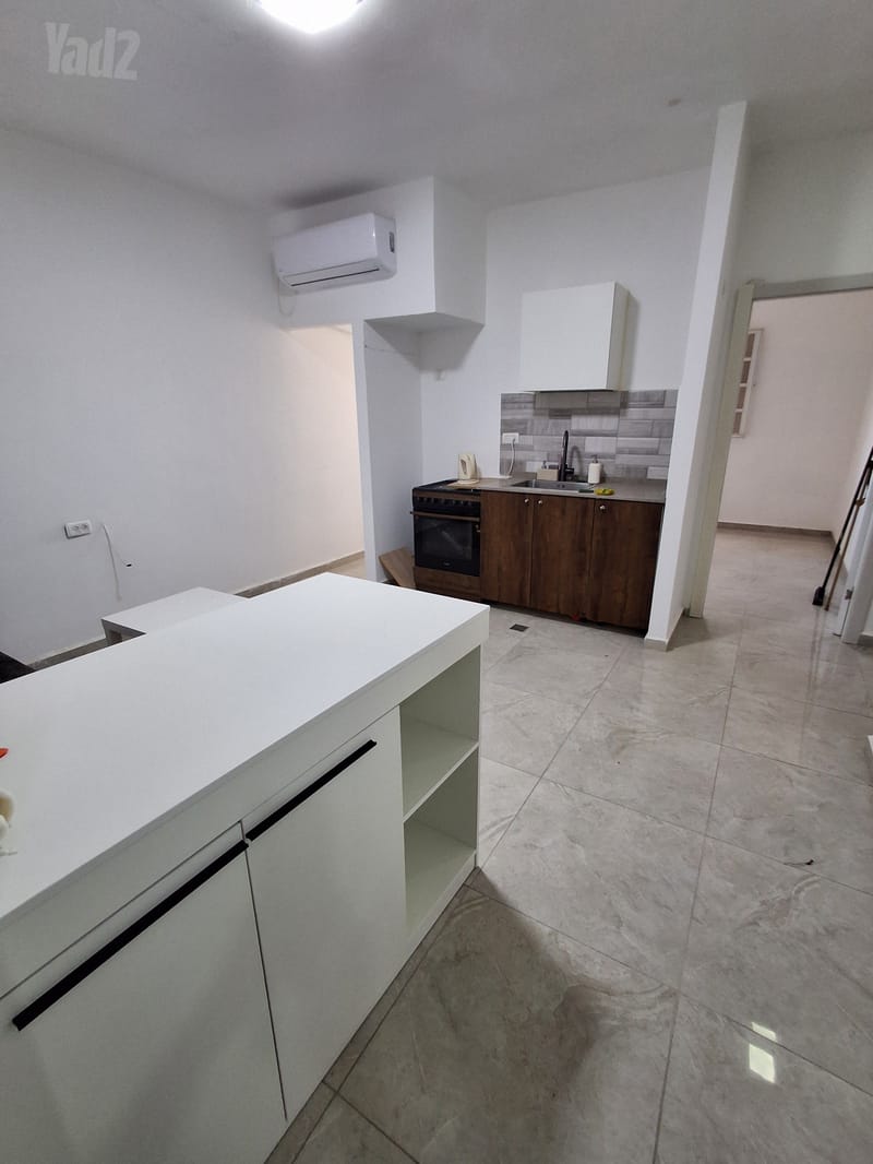 תמונה מיד2 – 2.5 חדרים • 3,000 ₪, זבולון, נווה חן, קריית אתא (1)