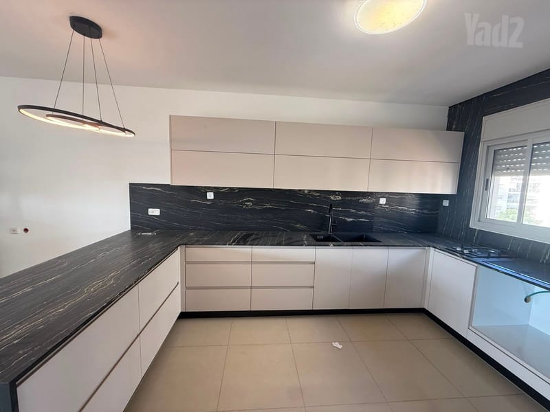 Photo from Yad2 – 5 Rooms • ₪6,500, ניסן 26, Neve HaDarim, Ashkelon (1)