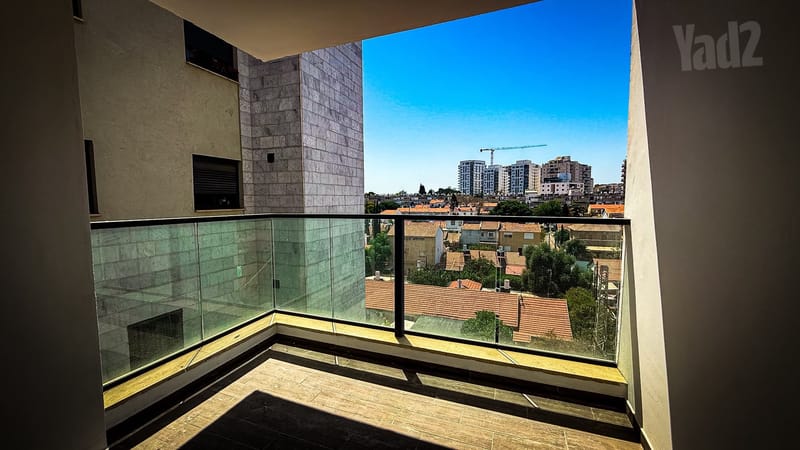 תמונה מיד2 – 4 חדרים • 6,600 ₪, אצ"ל 26, תל גיבורים, חולון (1)