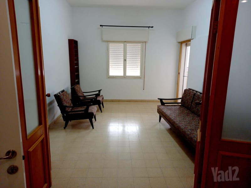 Photo from Yad2 – 2.5 Rooms • ₪3,000, ברל כצנלסון 4, Ziv, Haifa (1)