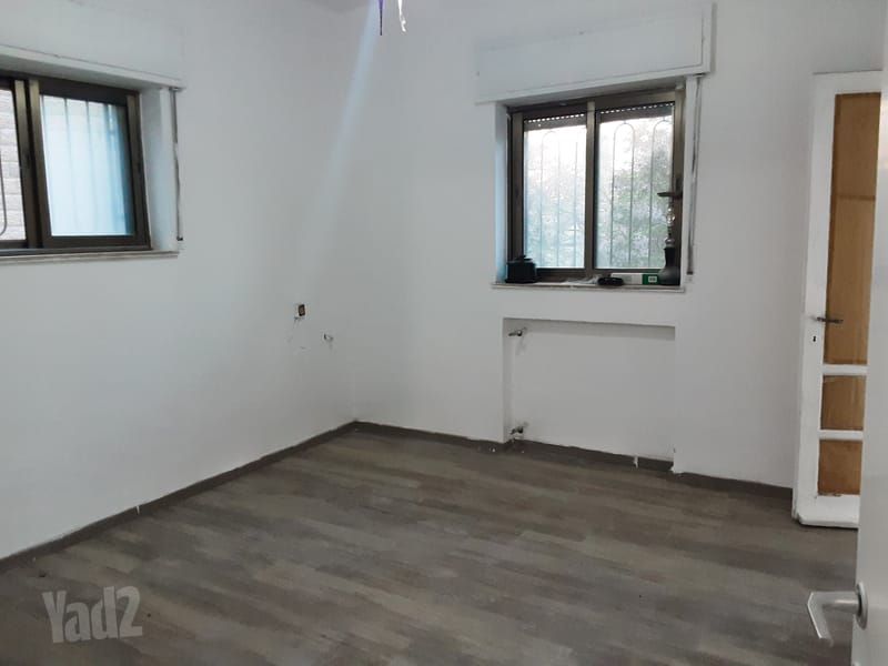 תמונה מיד2 – 3 חדרים • 8,000 ₪, דגניה 3, בית הכרם, ירושלים (1)