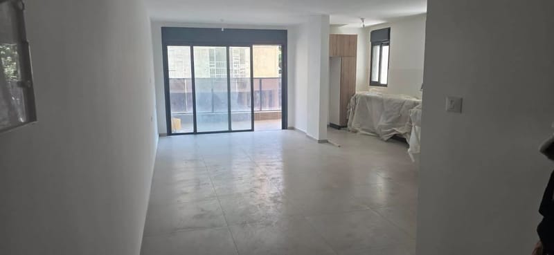 תמונה מפייסבוק – 4 חדרים • 7,600 ₪, שפינוזה, אברמוביץ, ראשון לציון